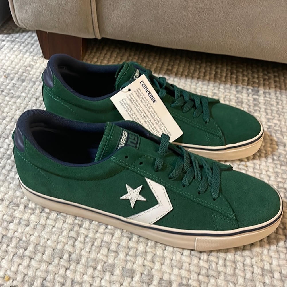 MENS Green Suede converse